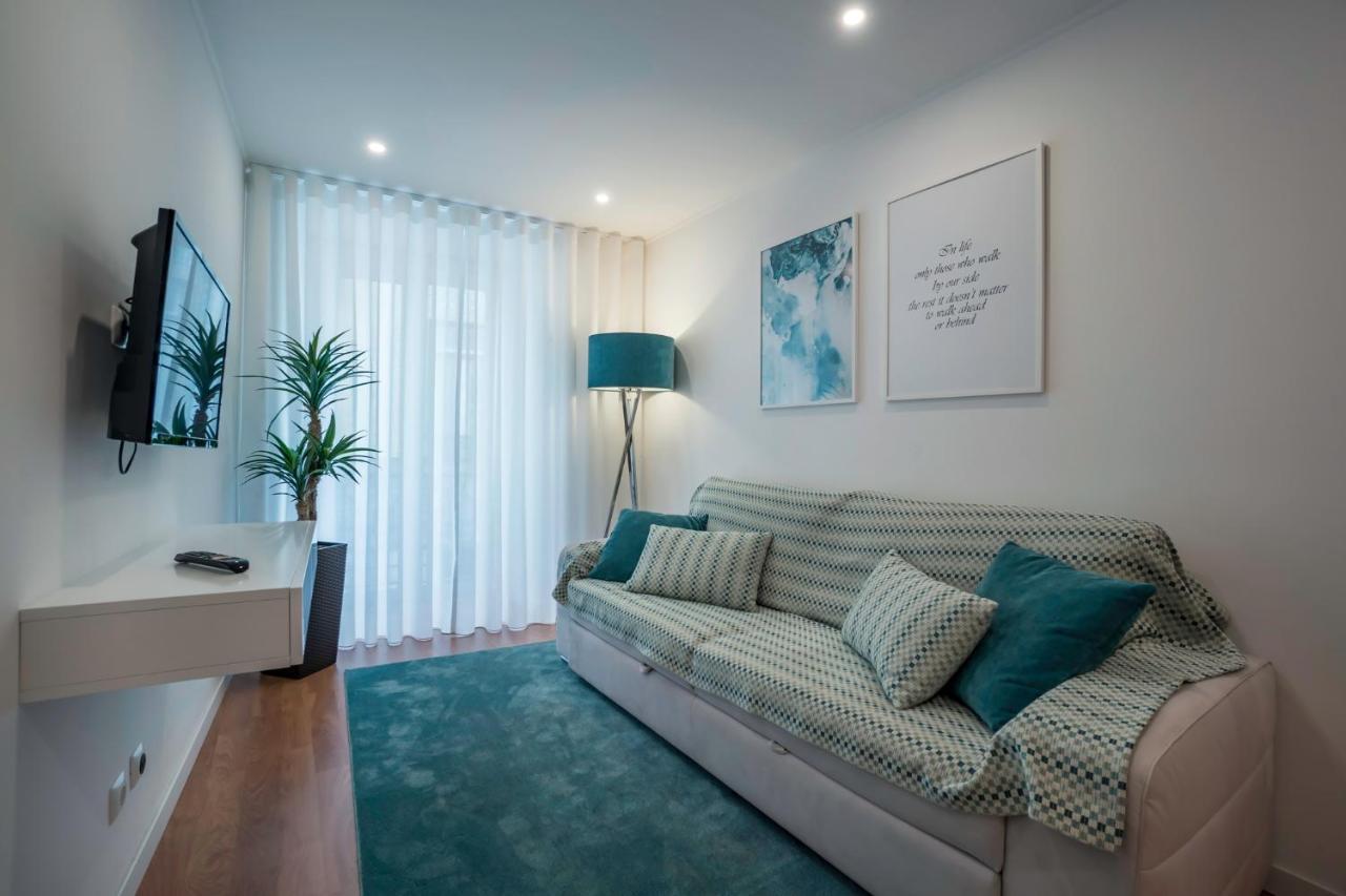 Beautiful Downtown Apartment Lisbon Bagian luar foto